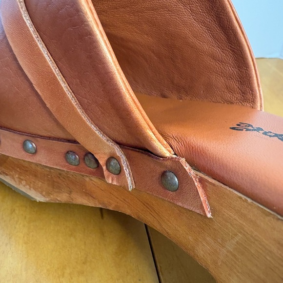 FREE PEOPLE || Calabasas Studded Platform Clog Women’s Sz 41 - Picture 16 of 16